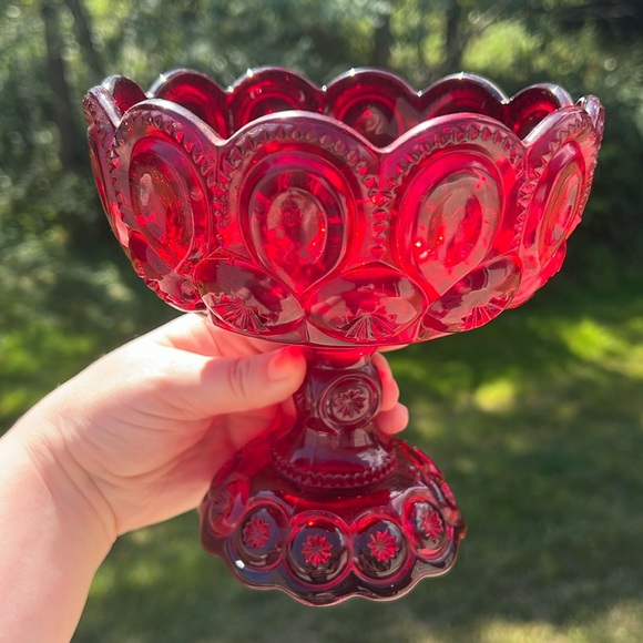 Vintage LE Smith Large Ruby Red Glass Moon and Star Pedestal Candy Dish - Picture 11 of 11